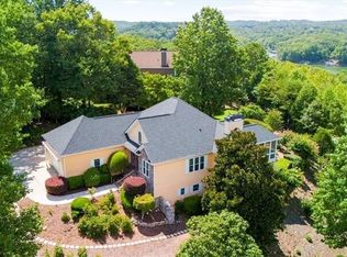 5739 Ridgewater Cir, Gainesville, GA 30506
