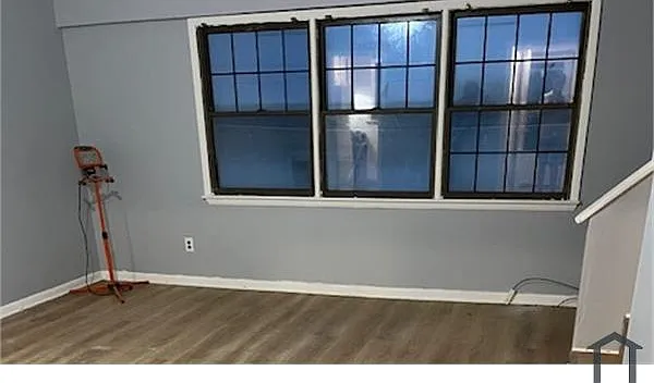 49 Vernon Pl #3 — Photo 1