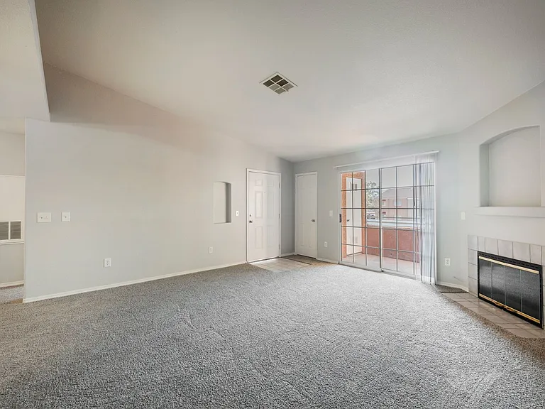4730 E Craig Rd #2170 — Photo 1