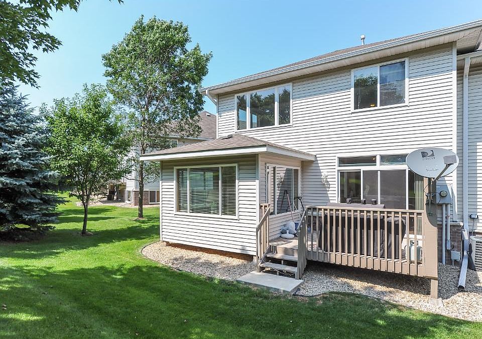 1st image of 610 Crane Creek Ln