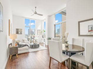 630 Thomas L Berkley Way APT 824, Oakland, CA 94612