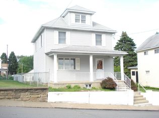 313 Mary St, Old Forge, PA 18518