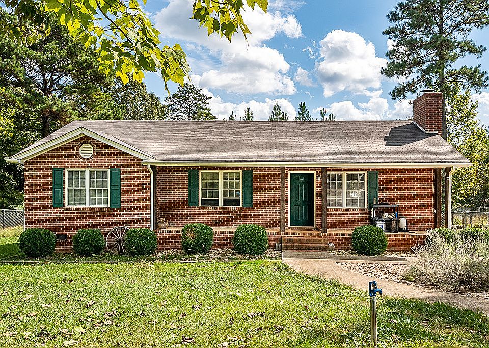 1st image of 1285 Vista Heights Dr
