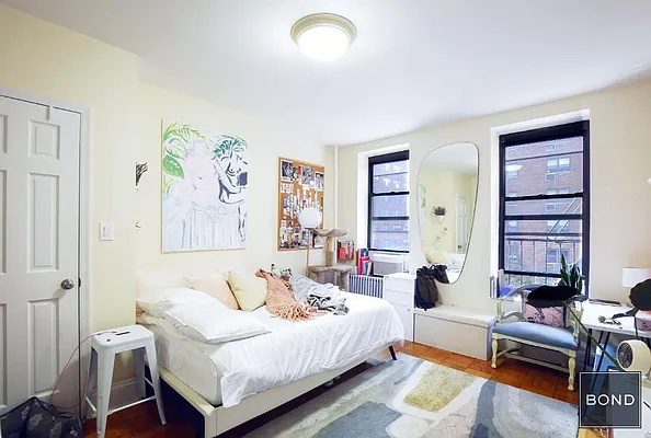 Rented by Bond New York | media 10