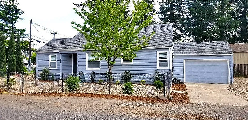 3506 SE 119th Ave photo 1