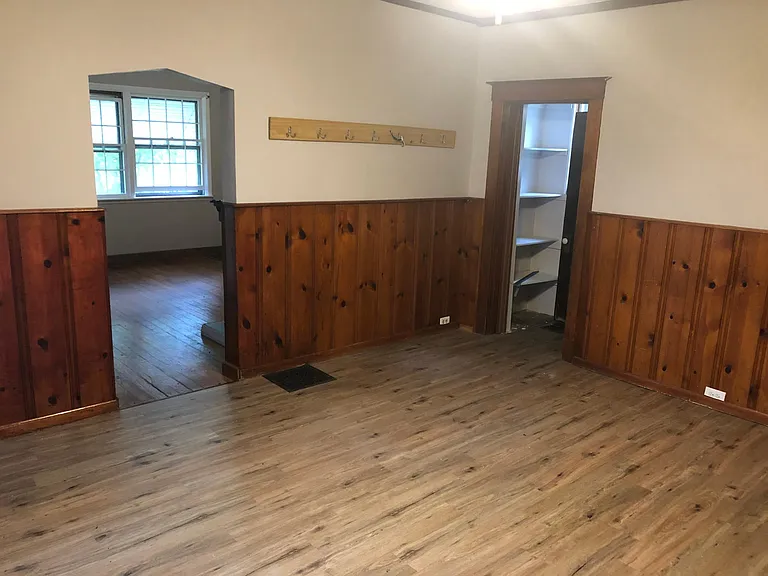 1103 Burnett Ave — Photo 4