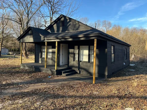 3447 Cook Rd, Memphis, TN 38109