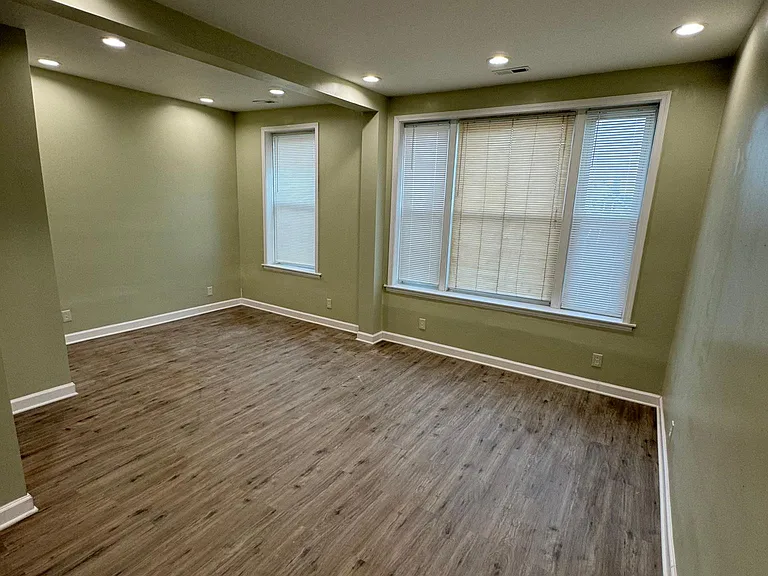 3746 S Wolcott Ave #2F — Photo 1