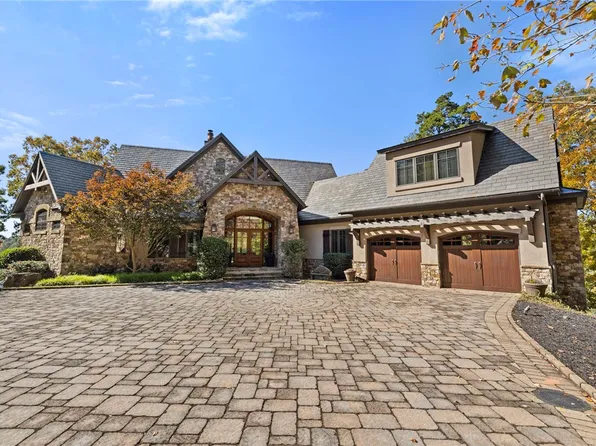 208 Deep Cove Point, Sunset, SC 29685