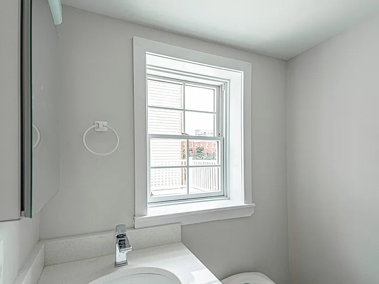 825 S 12th St #2 — Photo 8