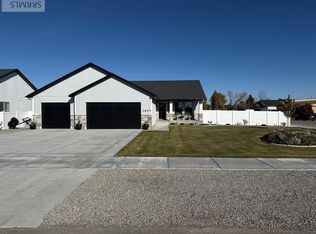 3897 E Pepperwood Ln, Rigby, ID 83442