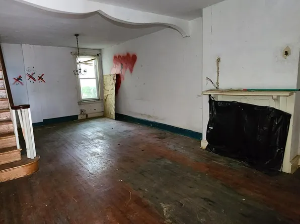 62 N Peach St, Philadelphia, PA 19139