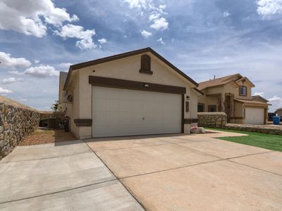 1164 Cielo Mar Dr, Socorro, TX, 79927
