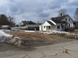 32-34 W Broadway, Lincoln, ME 04457