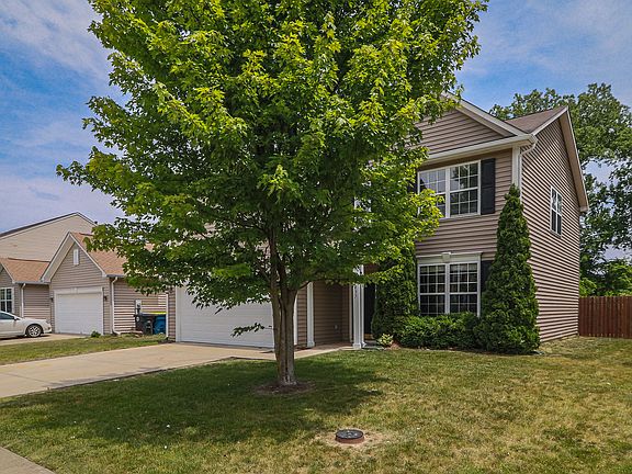 4th image of 5837 Long Lake Ln