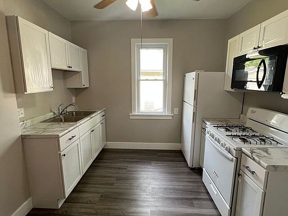 3rd image of 2024 Leclaire St #2026
