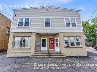 74 Northfield Rd APT 3, Bedford, OH 44146
