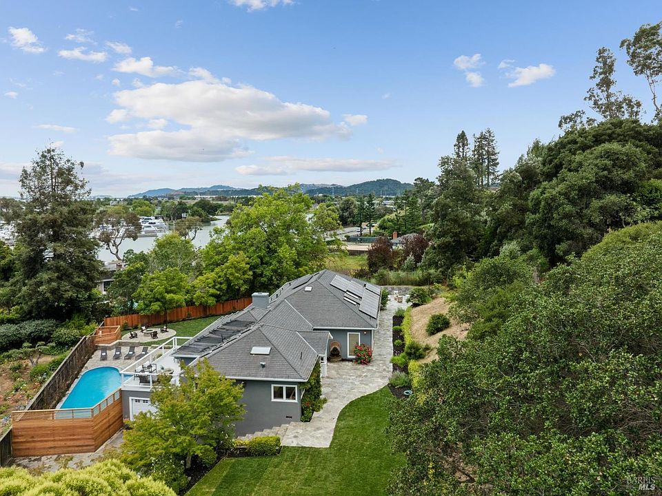 1st image of 80 Montecito Road