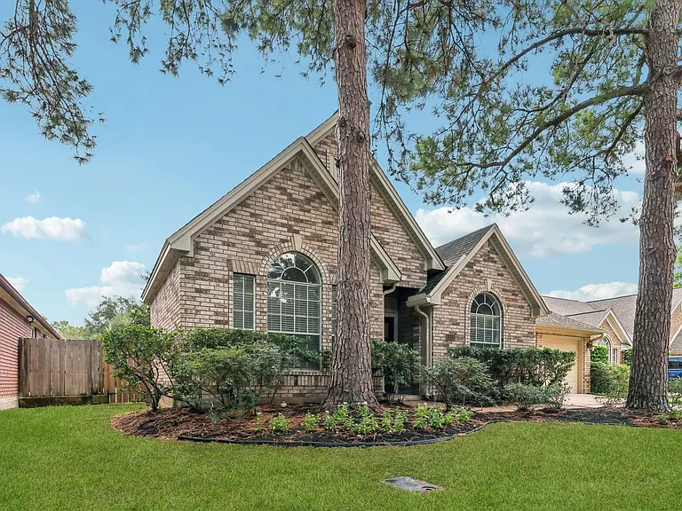 1322 W Forest Dr — Photo 4