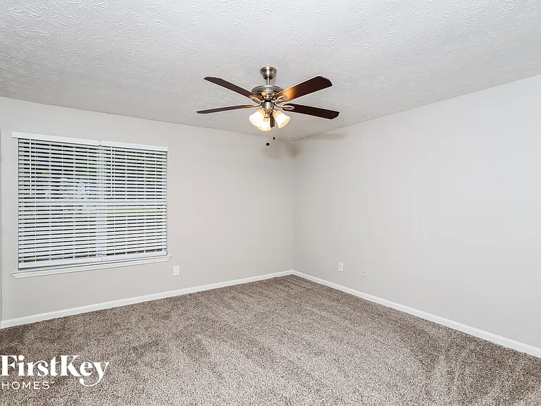 1158 Iron Gate Blvd — Photo 8