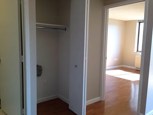 Rented by Bozzuto Management | media 25