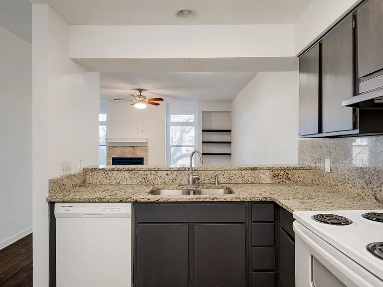 5304 Indio Cv #B — Photo 18