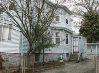 24 Haffards St, Fall River, MA 02723