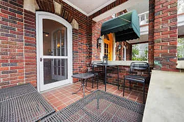 536 Hawthorne Ln — Photo 85