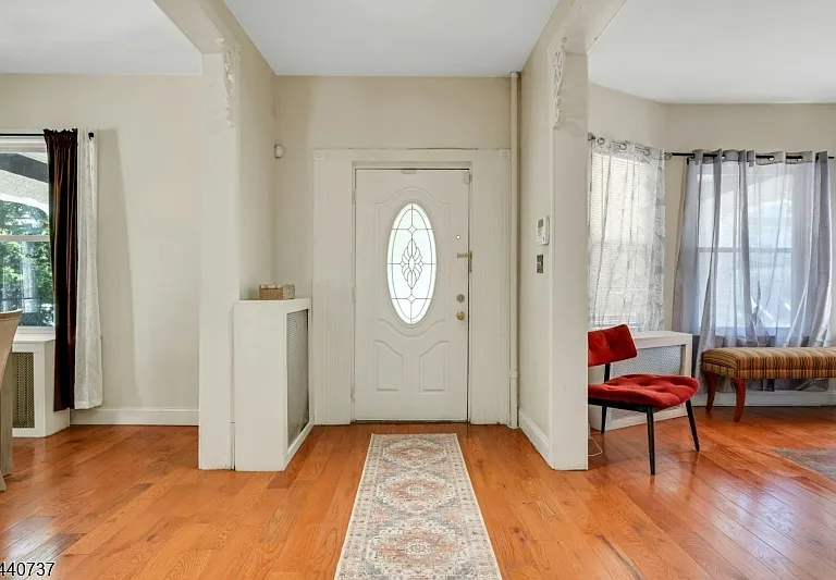 127 S Burnett St #R3-3 — Photo 4