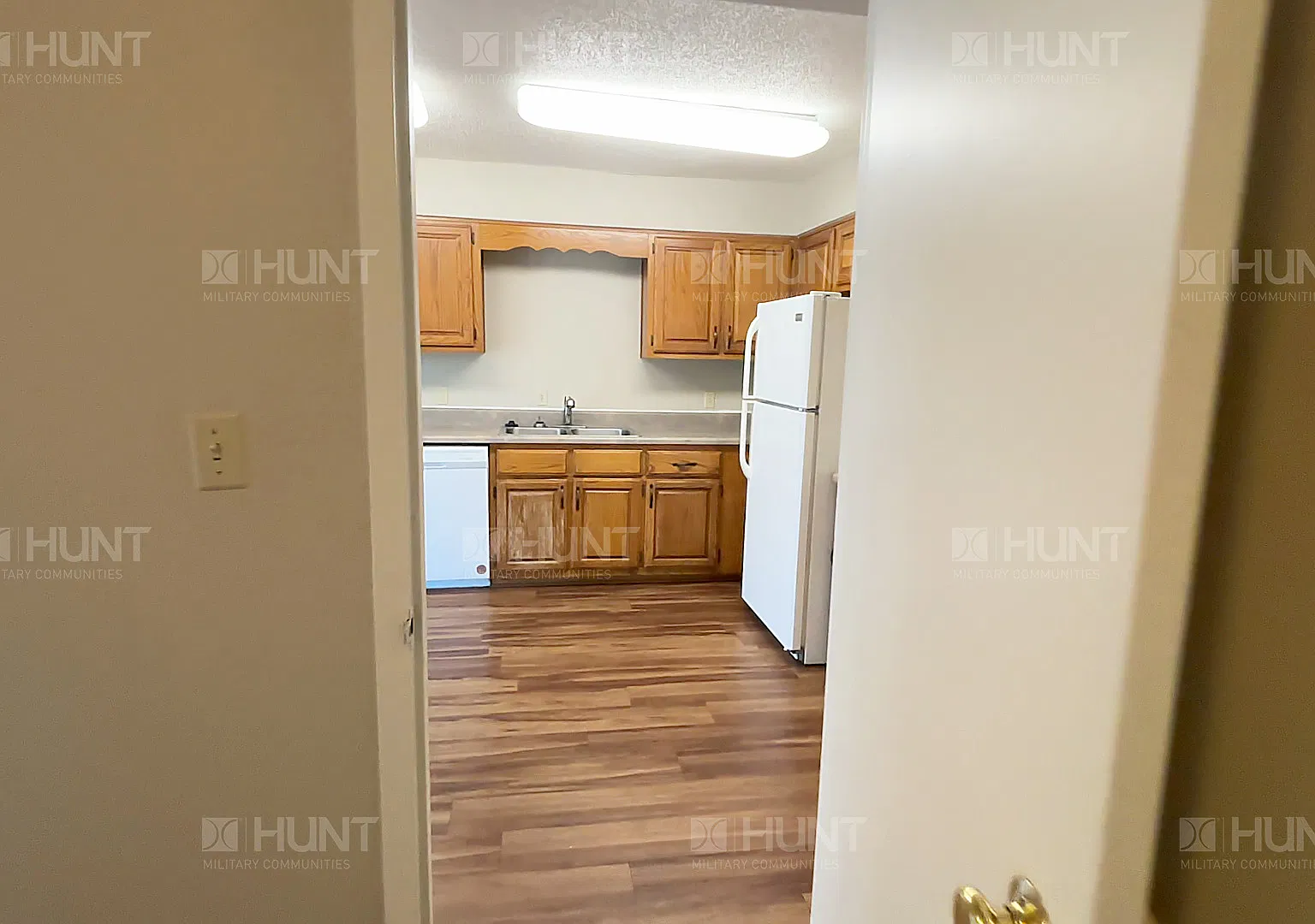 4 bed, 2.5 bath, 1850 sqft, $1,475 — Photo 3