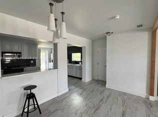 7415 SW 31st St, Miami, FL 33155