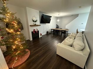 1848 Parkway Ave, Shakopee, MN 55379