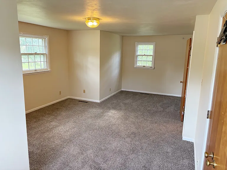 104 E Pine Ave — Photo 11
