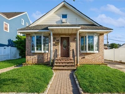 264 E Chester Street, Long Beach, NY, 11561