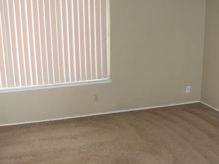 6375 N Alturas Ave #4 — Photo 10