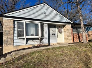 328 Oakwood St, Park Forest, IL