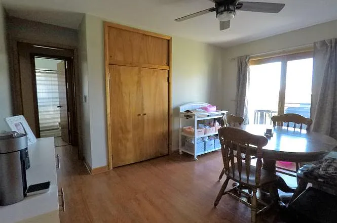 1521 W B St — Photo 13
