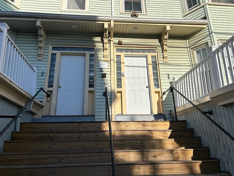 93 Orange St #A — Photo 9