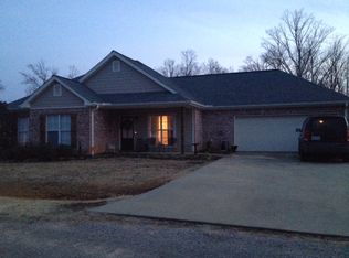 266 Stone Rdg, Starkville, MS 39759