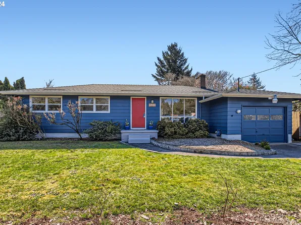 13030 SE Ash St, Portland, OR 97233