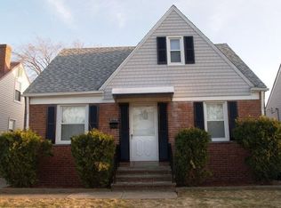 21510 Clare Ave, Maple Heights, OH 44137