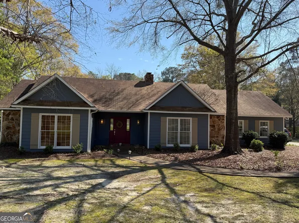 104 Monte Pl, Cordele, GA 31015