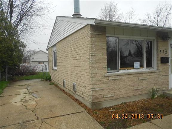 2nd image of 512 Hickok Ln