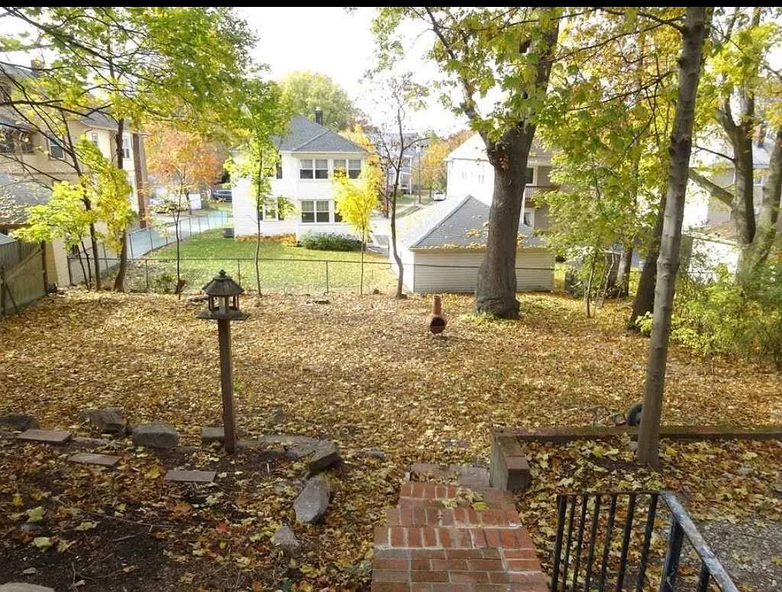 2 bed, 800 sqft, $2,675 — Photo 3