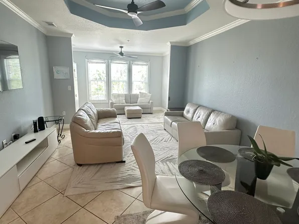 2715 Via Capri Unit 735, Clearwater, FL 33764