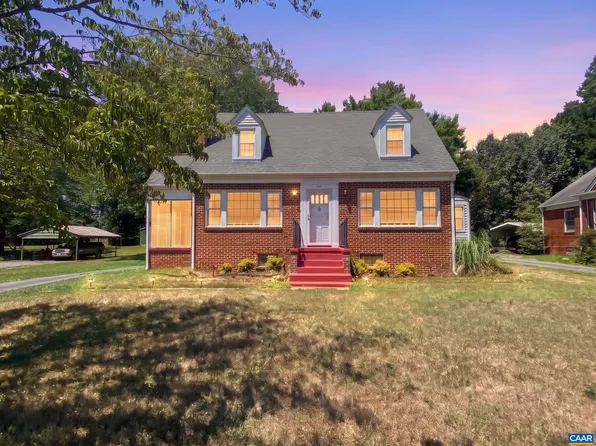 210 W Gordon Ave, Gordonsville, VA 22942