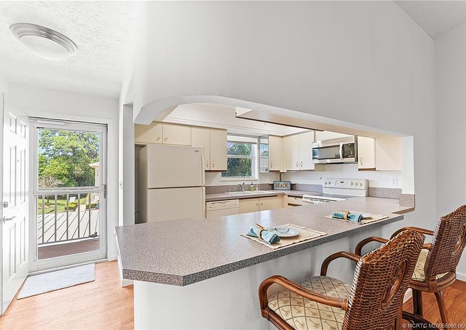 1st image of 2950 SE Ocean Blvd APT 120-6