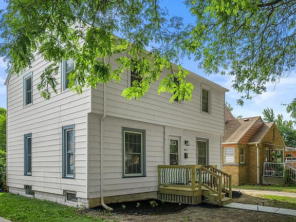 2nd image of 4114 N 41st STREET