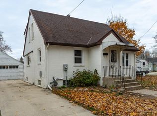 309 8th St NW, Austin, MN 55912