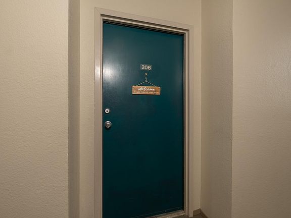 2nd image of 373 Half Moon Ln APT 206